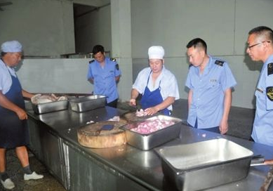 凯发k8省市场监管局下发紧急通知 在全省范围内开展食品安全大排查